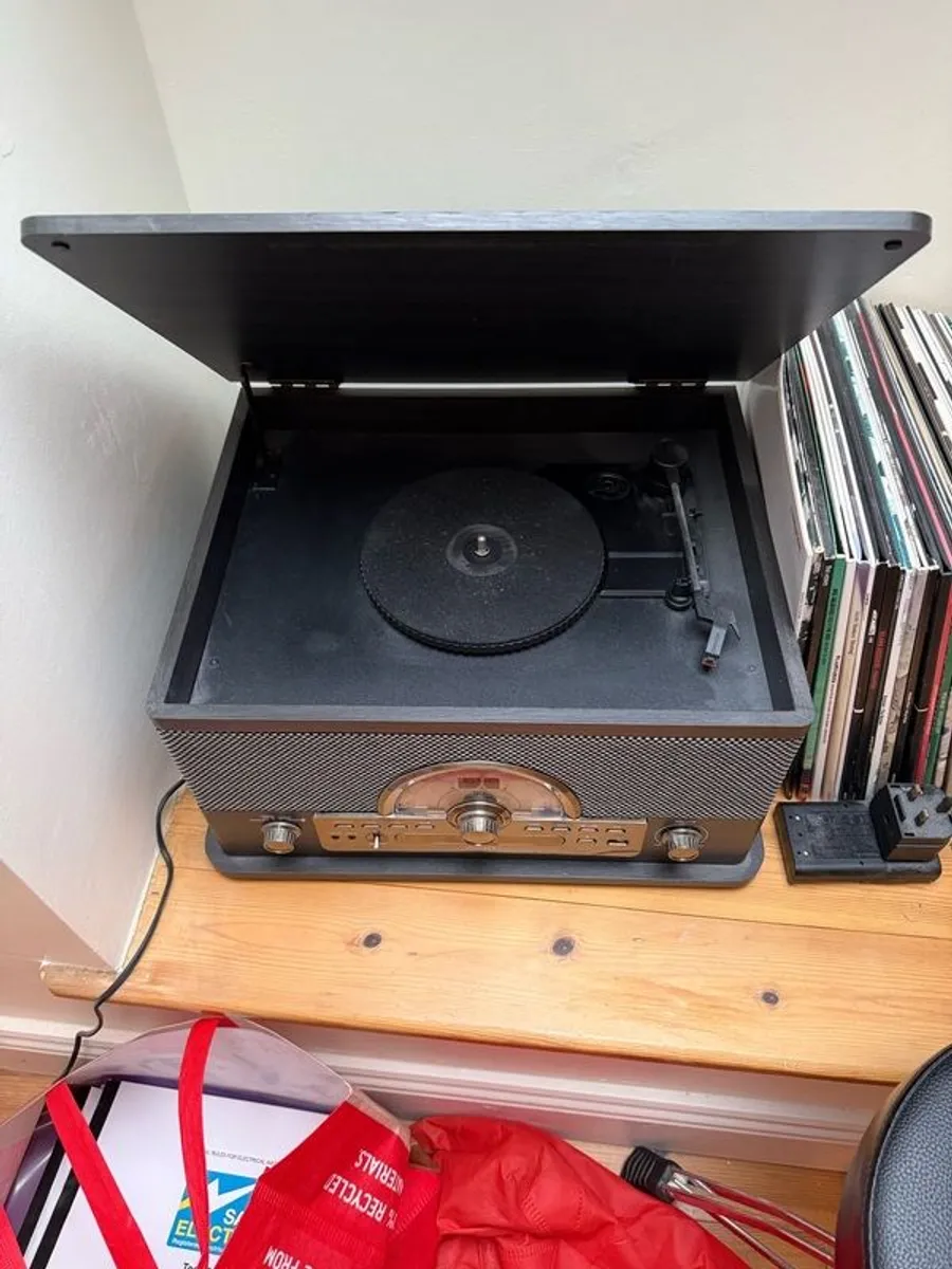 Ion Superior 7 in 1 Record Player / Turntable - Excellent Condition - Quick Sale EUR80 - Image 2