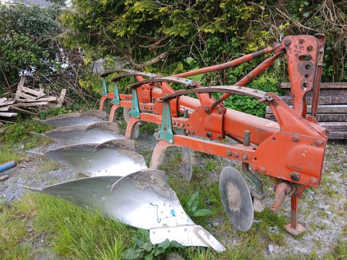 Kverneland 4 furrow 14" plough - Image 1