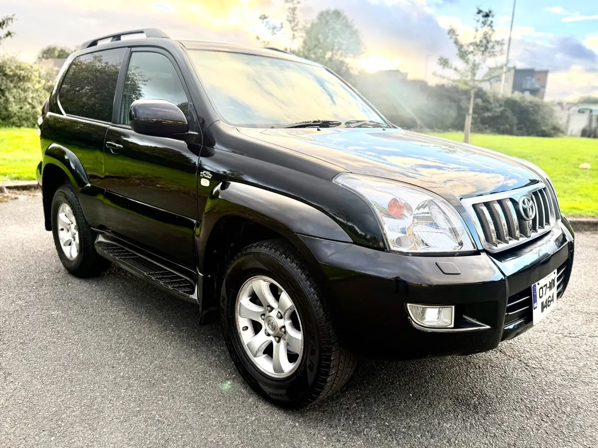 Toyota Land Cruiser crewcab swb - Image 1