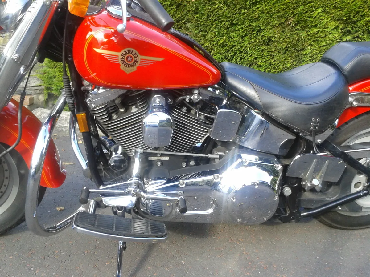 Motorcycle - Image 4