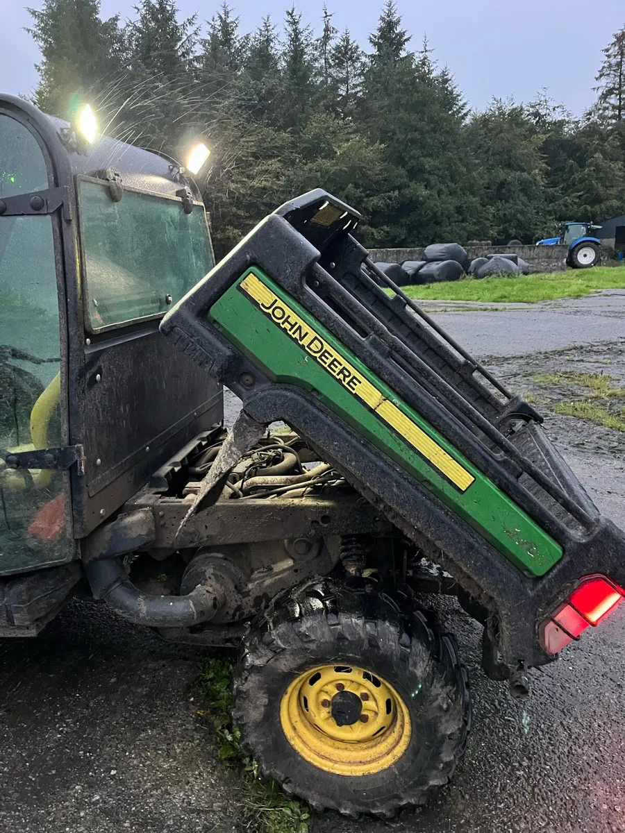 John deere gator - Image 4