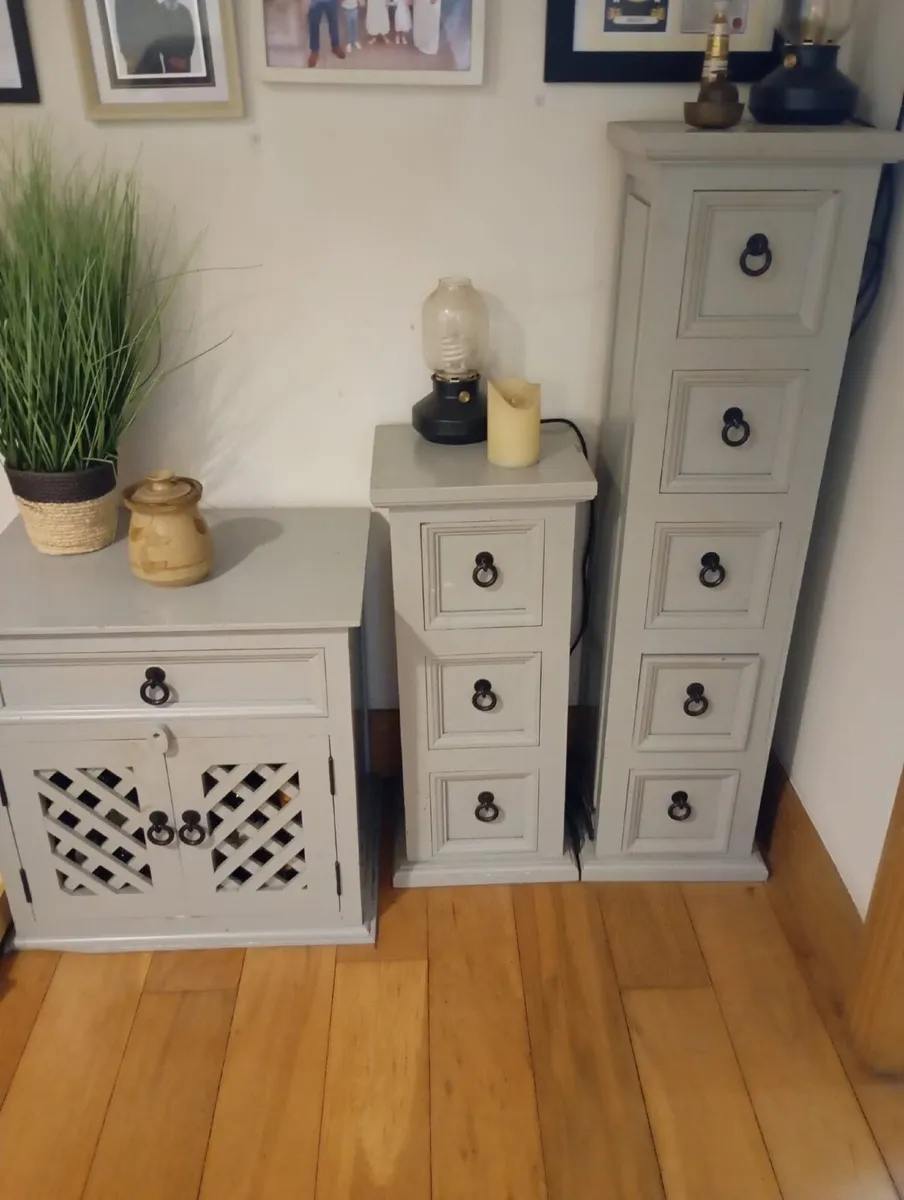 Living room furniture - Image 2