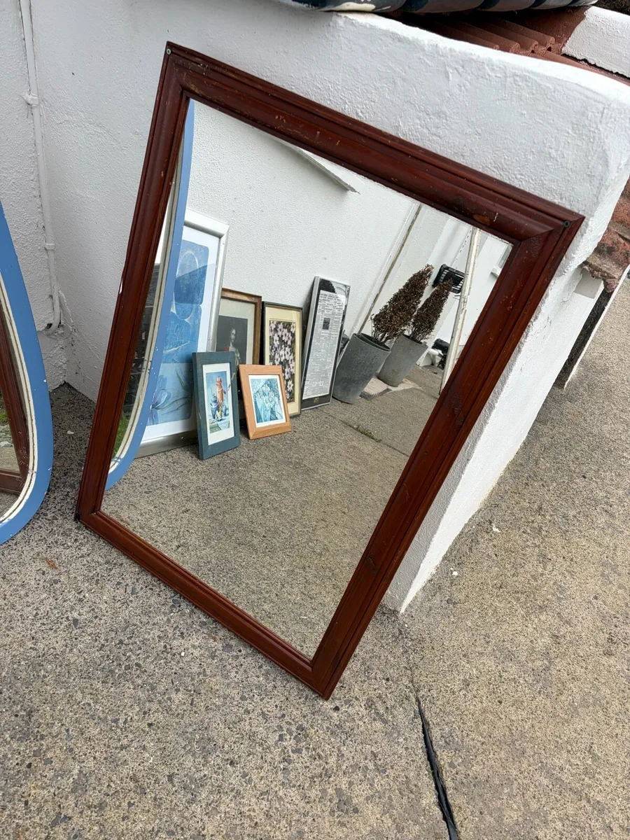 mirrors and pictures €10 each or all €30 - Image 4