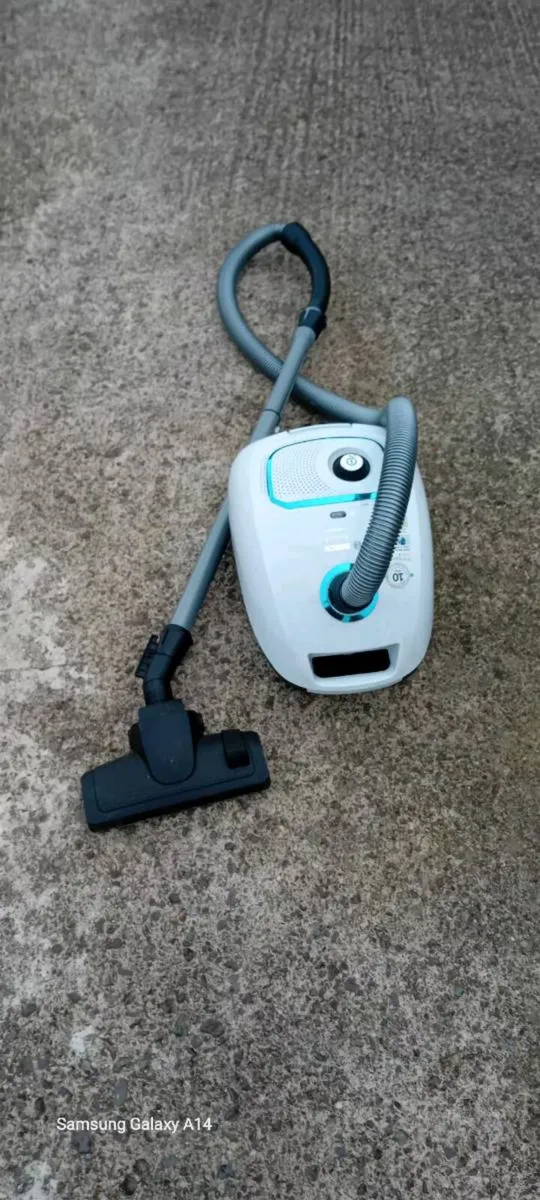 Bosch hoover - Image 3