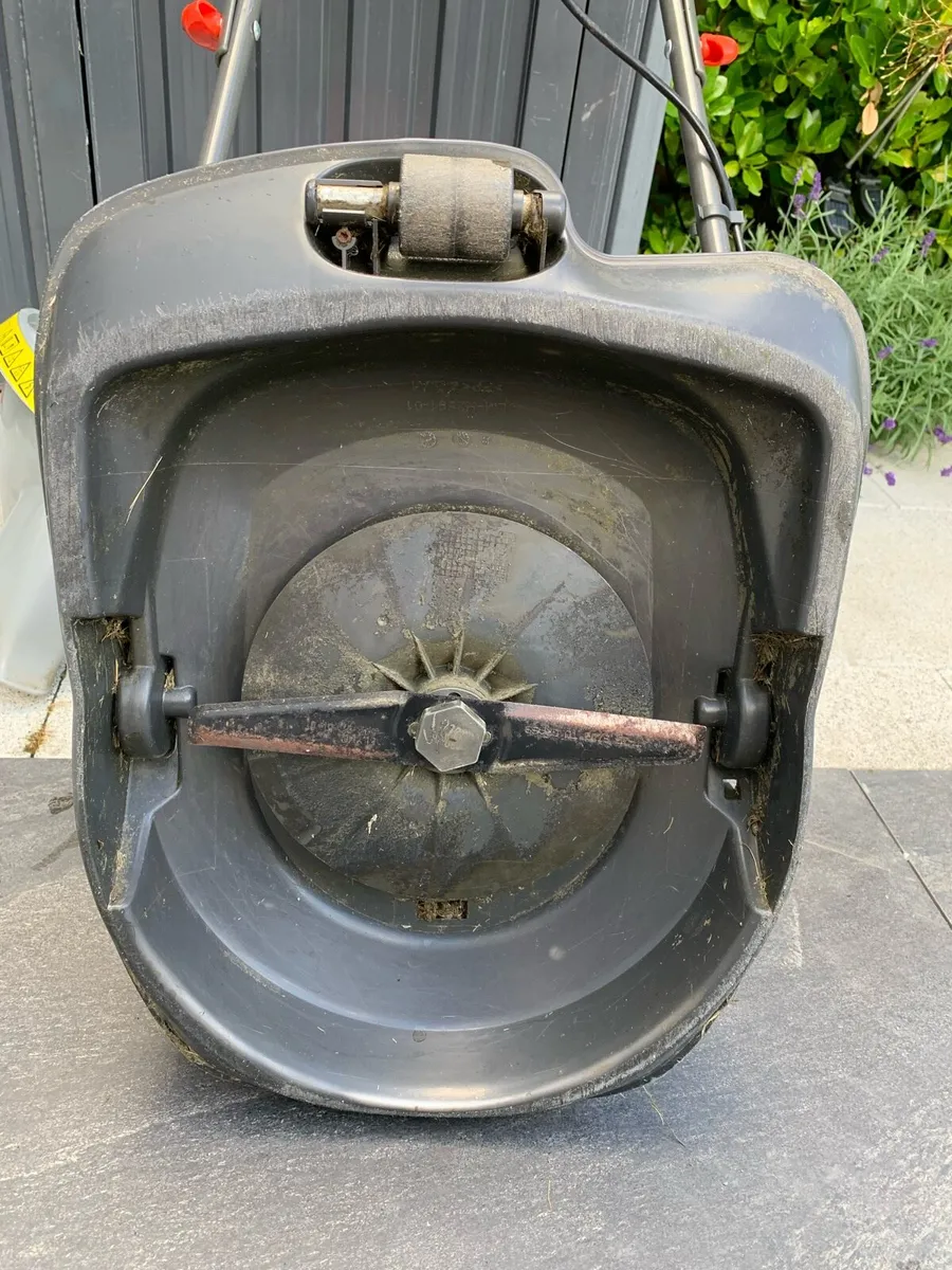 Lawnmower - Image 2