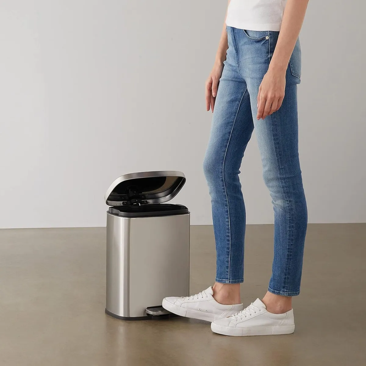 Rectangular Kitchen Pedal Bin with Steel Bar - Image 2