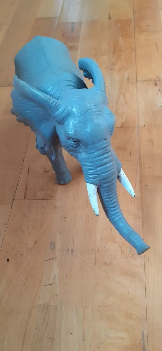 Dinosaur 2 pieces and an octopus and elephant - Image 2