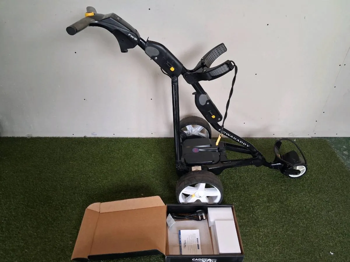 Powakaddy FW3 and new battery - Image 1