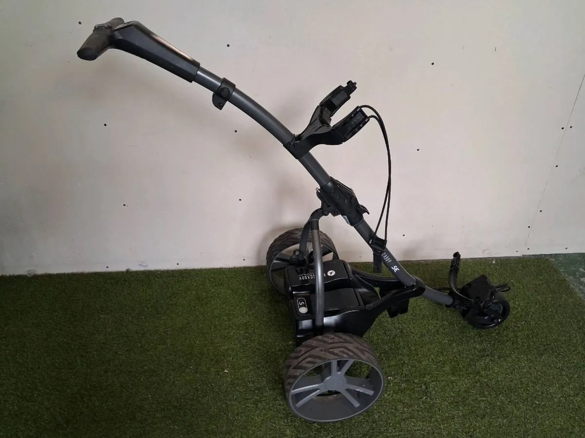 Motocaddy SE and lithium battery - Image 1