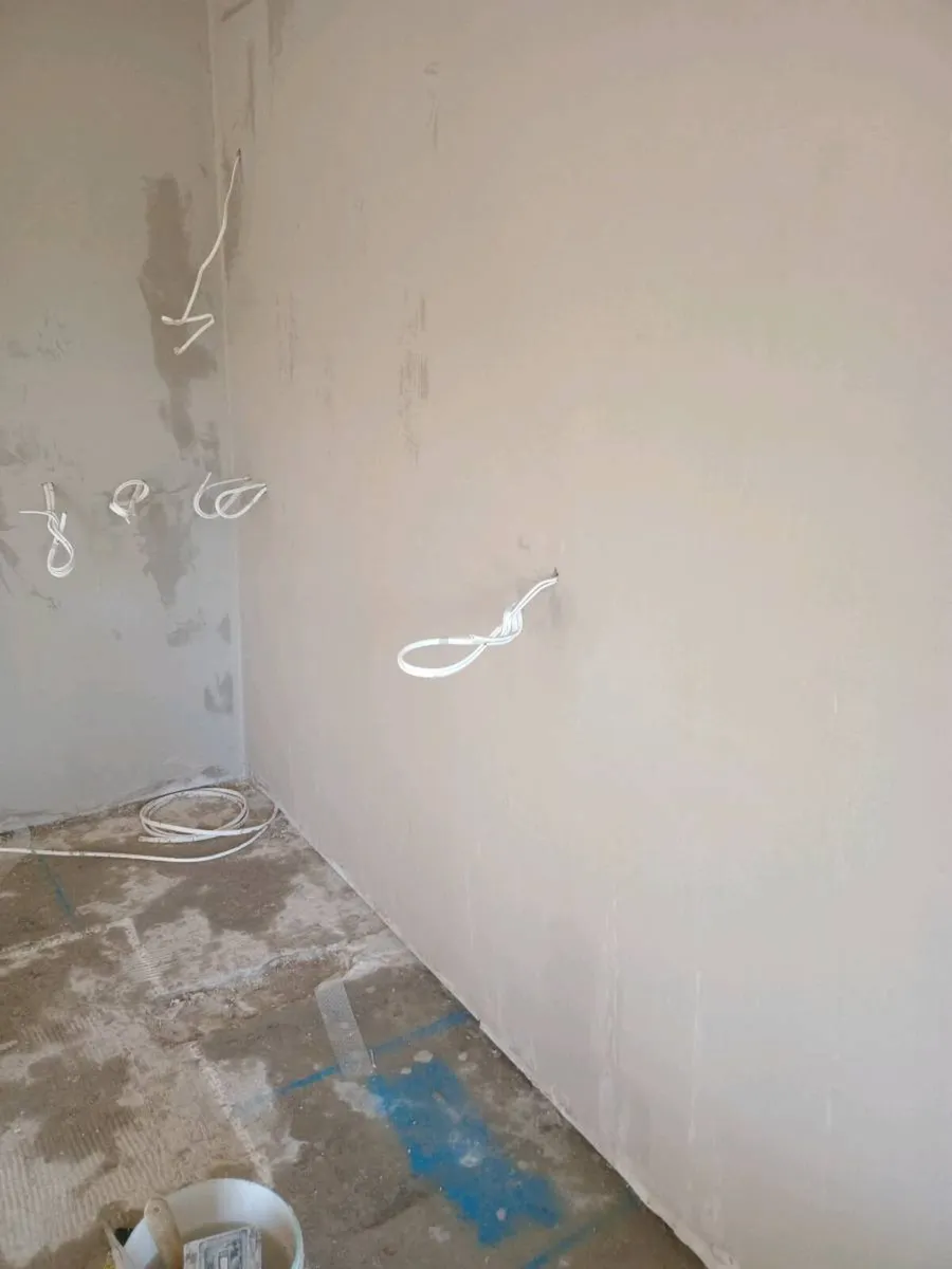 Plasterer - Image 1