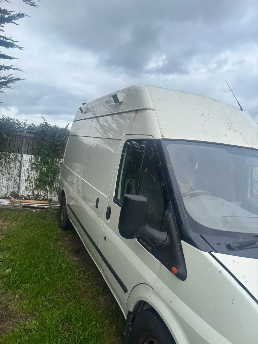 Ford transit - Image 2