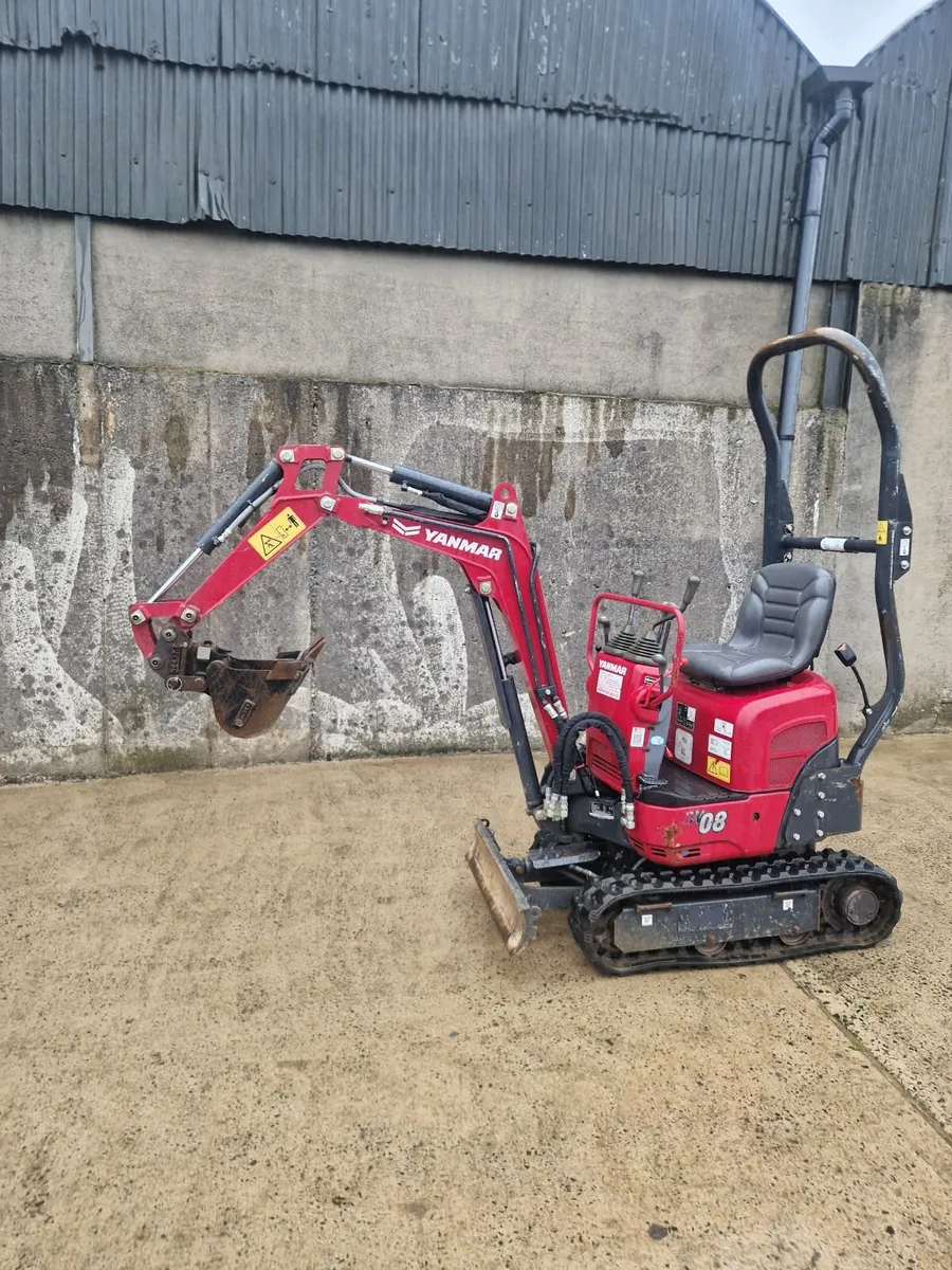 Mini digger plus micro digger - Image 1