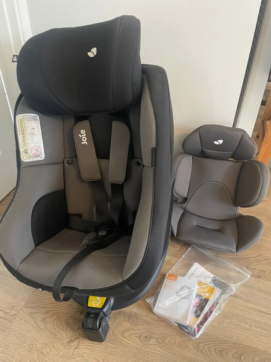 Joie 360 spin car seat - Image 1