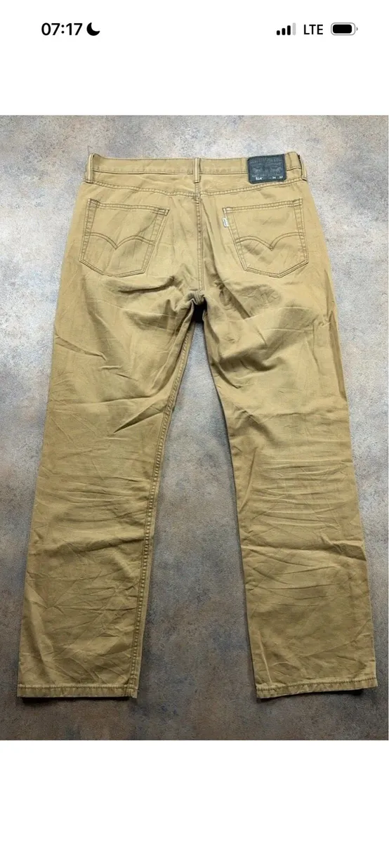 Levi’s 514 Jeans 34 x 32 - Image 2
