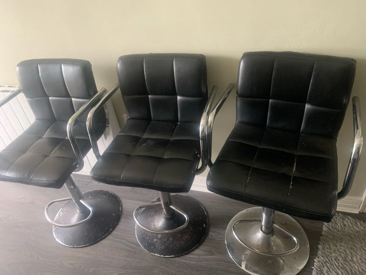 Kitchen stools