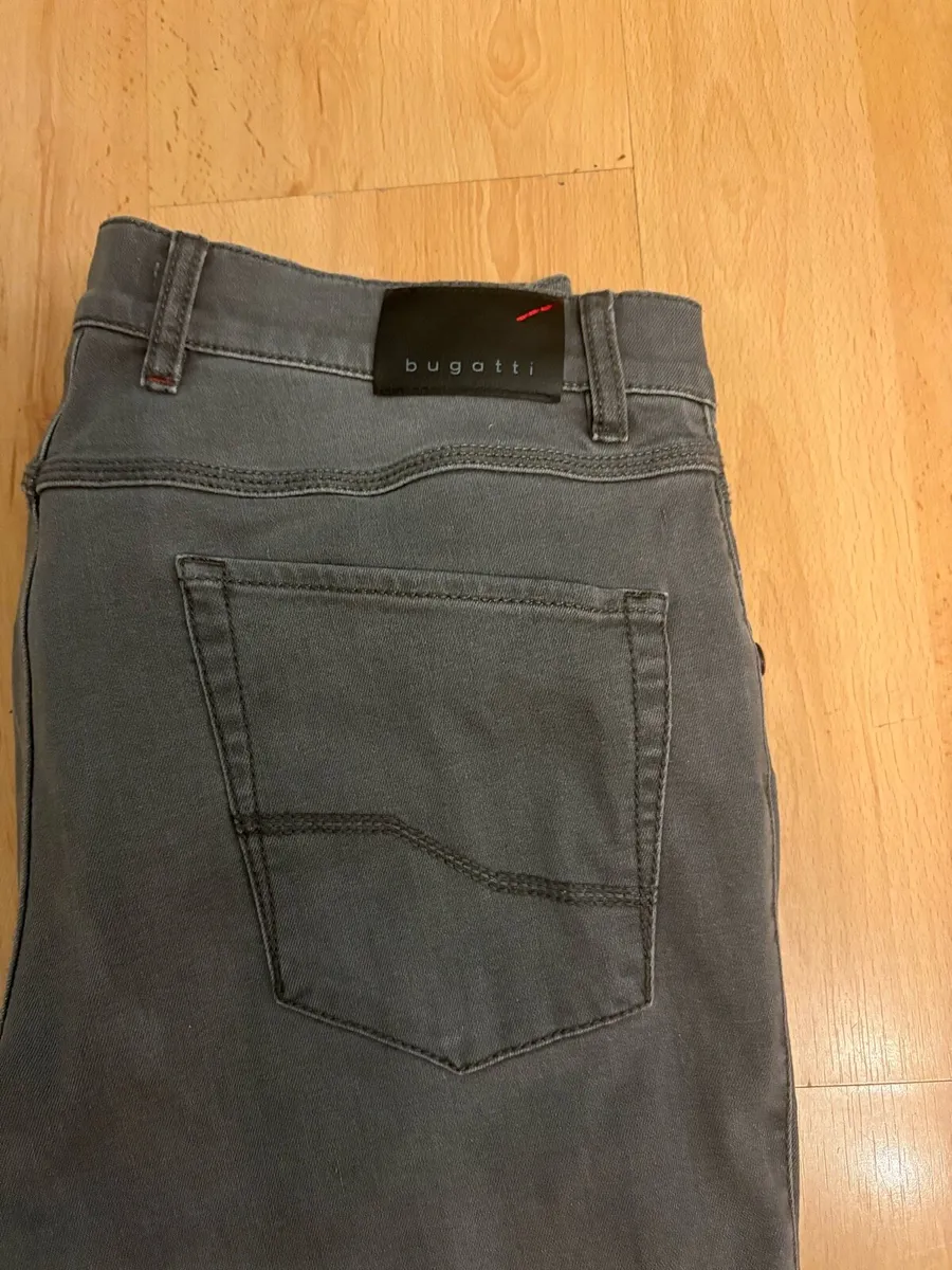 Bugatti jeans Grey 36 x 32 NEW - Image 1