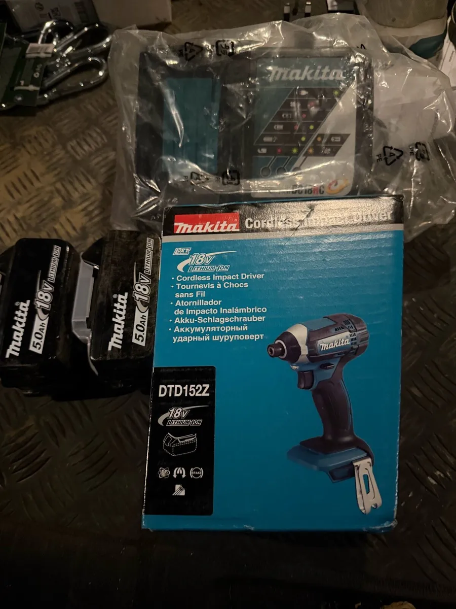 Mikita Impact Drill