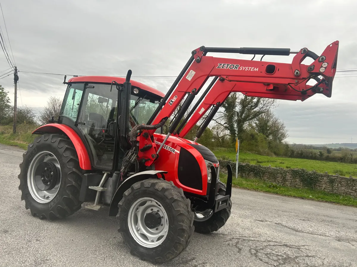 2011 Zetor Proxima 85 with Loader - Image 2
