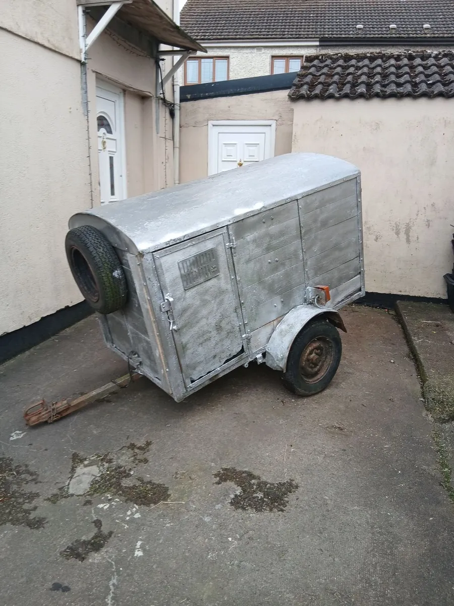 2 for sale all working perfect price too sell - Image 1