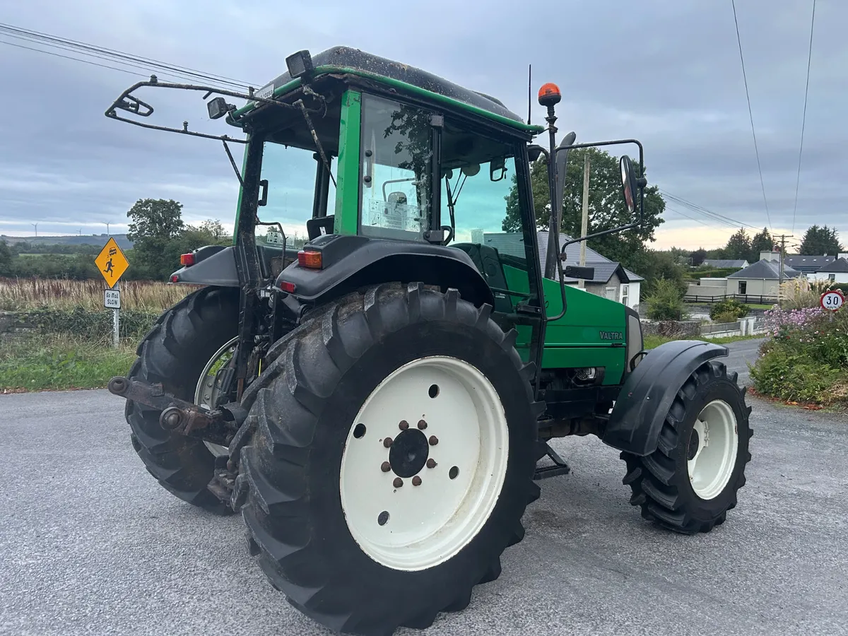 2002 Valmet 900 - Image 3