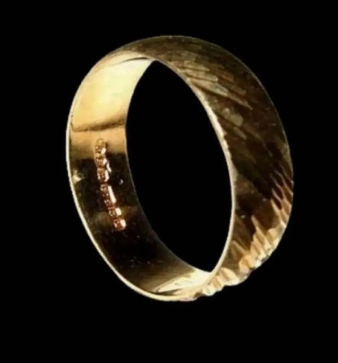 Vintage 9ct Gold Hallmarked Wedding Ring - Image 2