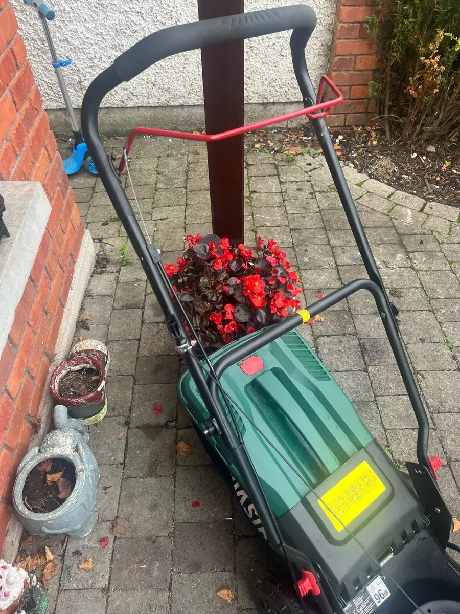 Lawnmower - Image 3