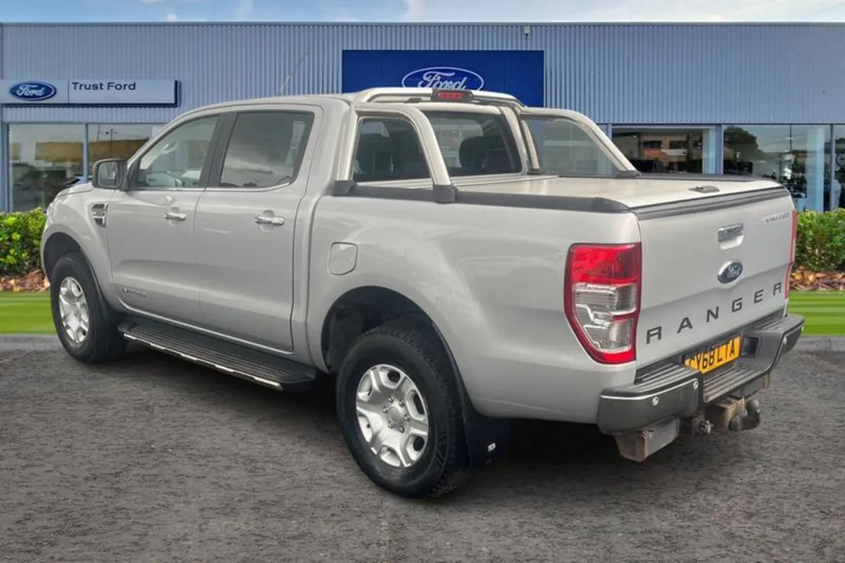 Ford Ranger 2.2 TDCi Limited 1 Pickup Double Cab 4 - Image 2