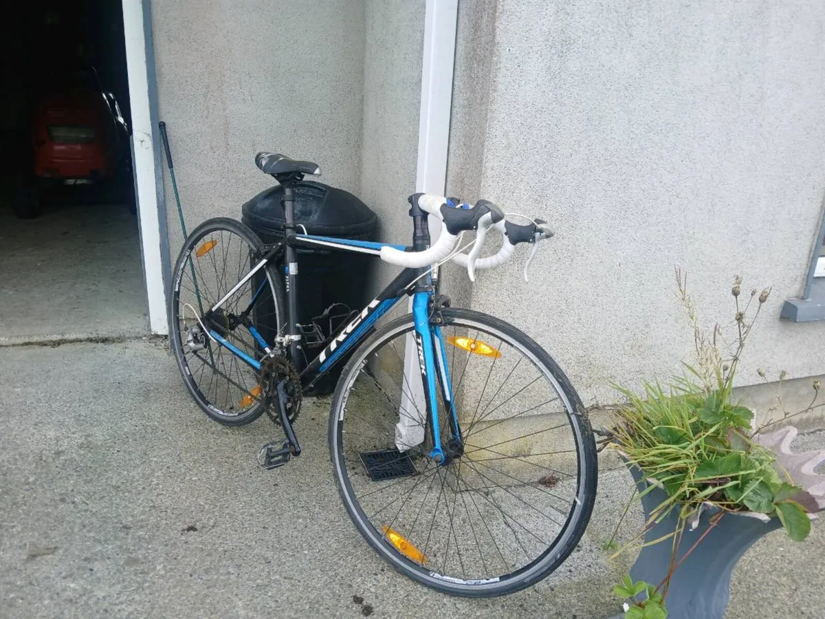 A racing bike - Image 2