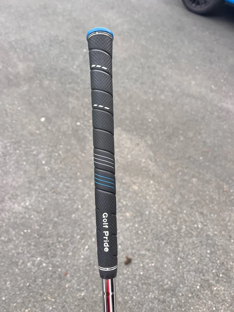 Taylormade Stealth Irons - Image 3