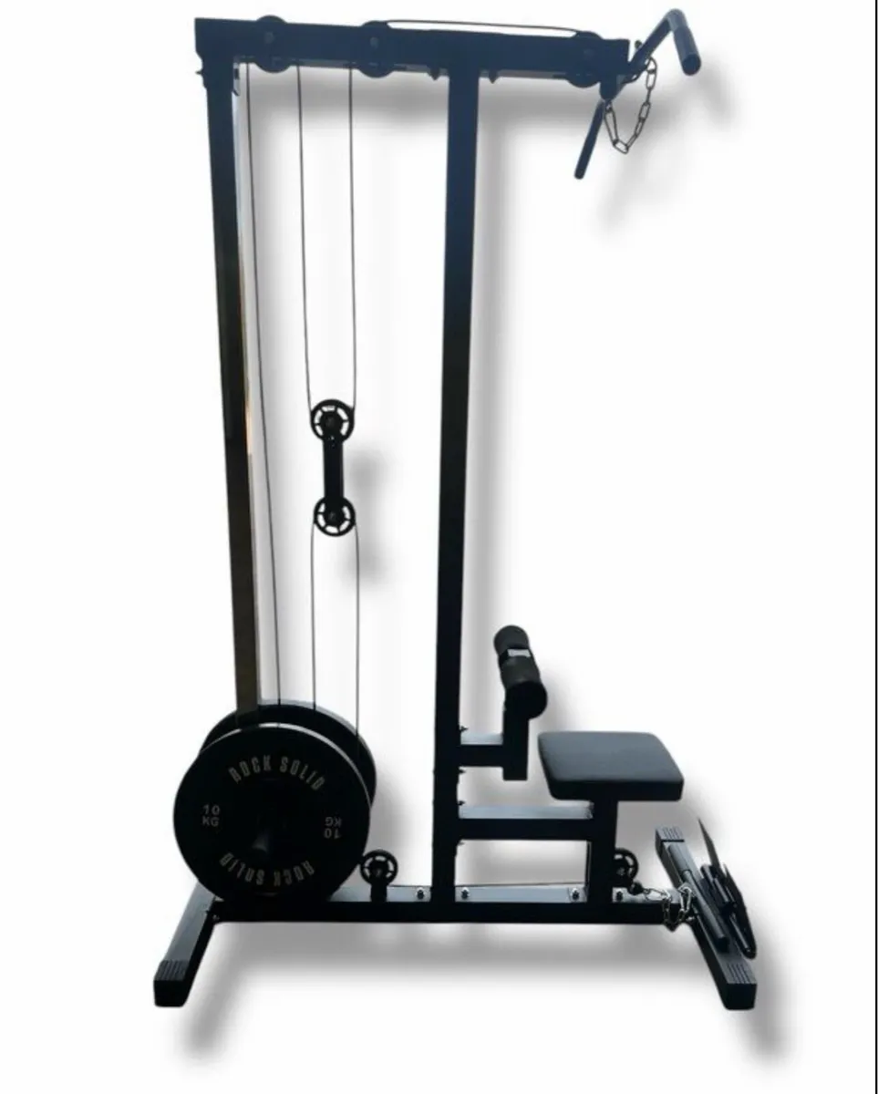 Lat pull down/ low row combo machine (new) - Image 2