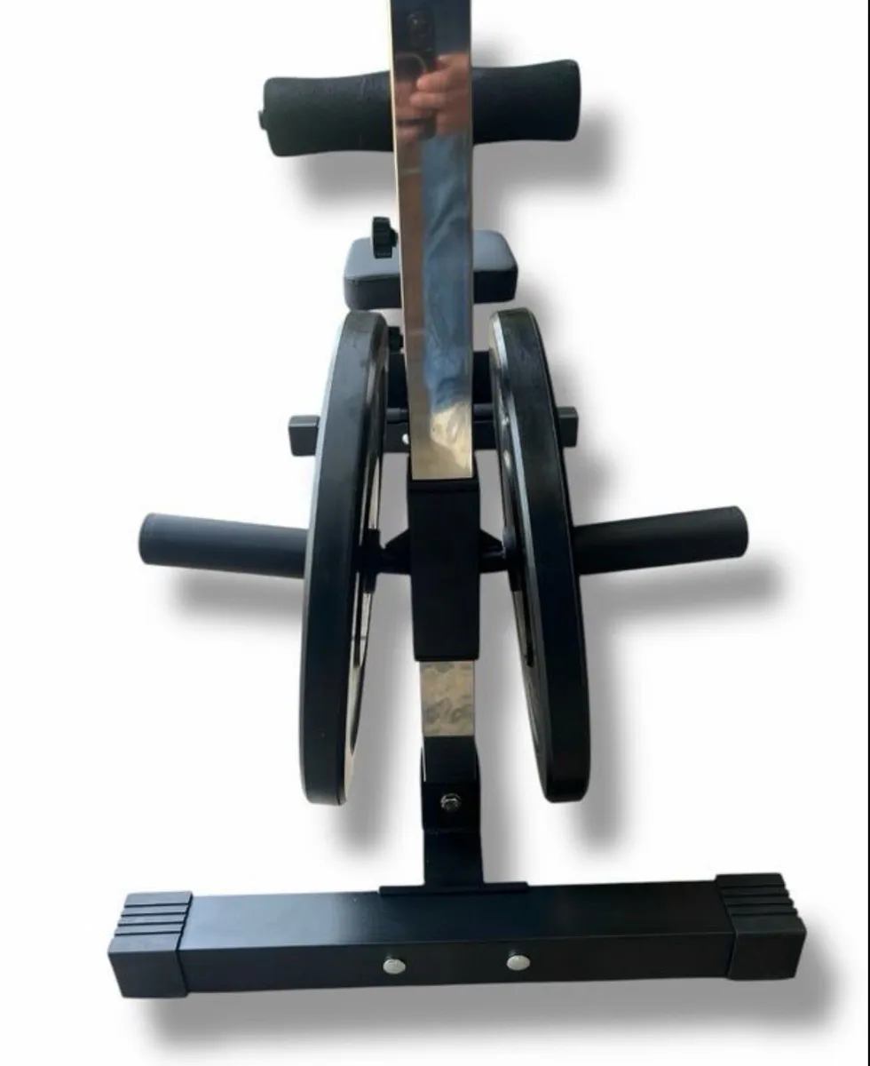Lat pull down/ low row combo machine (new) - Image 4