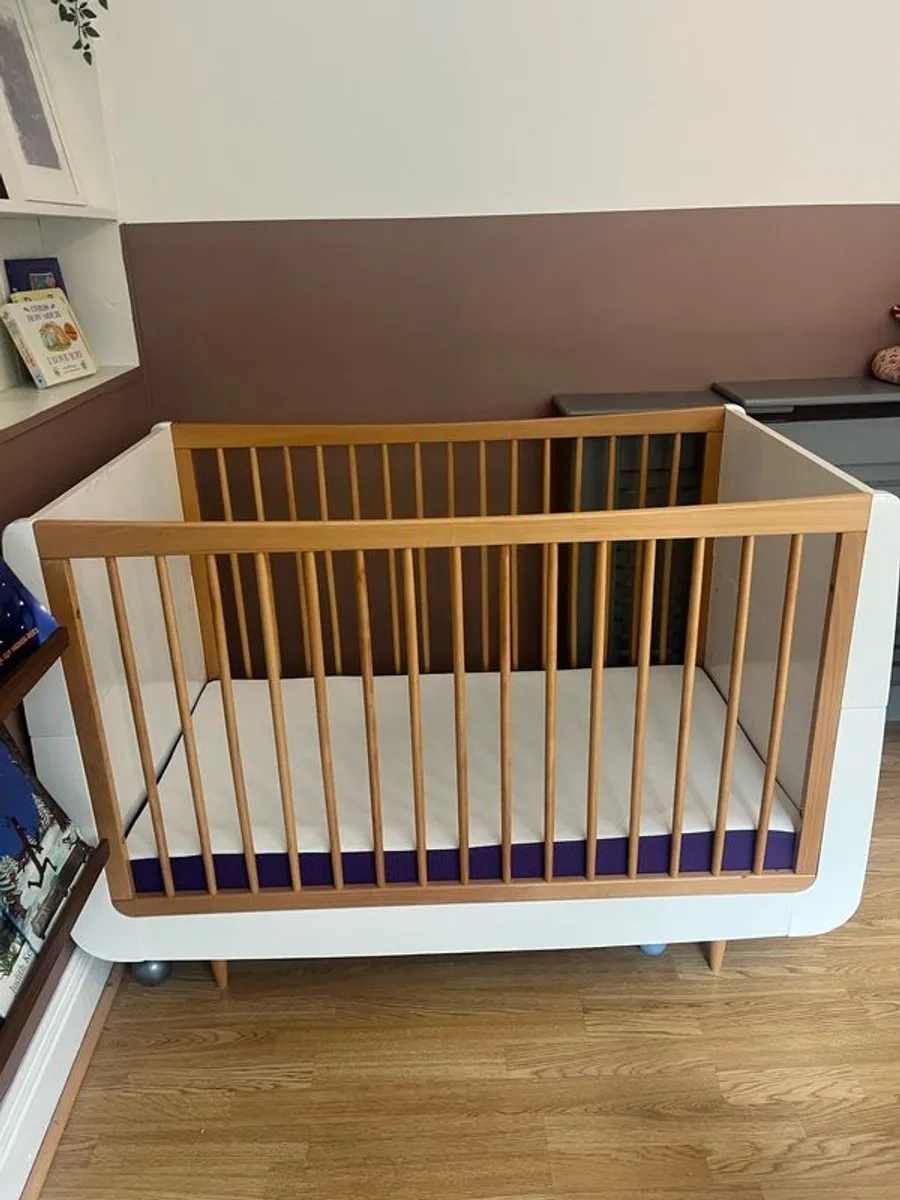 Snuzkot Cot - Image 2