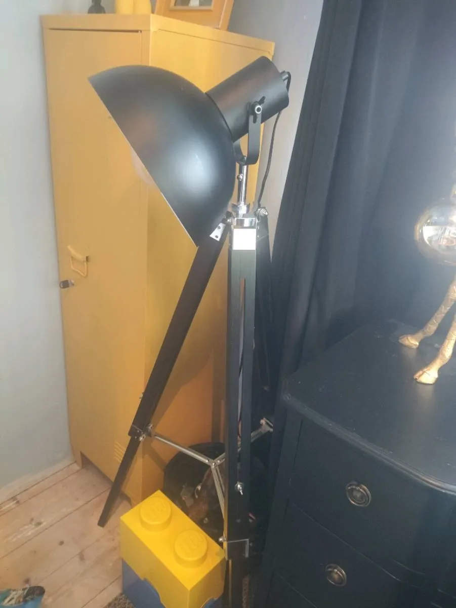 Floor Lamp - Image 3