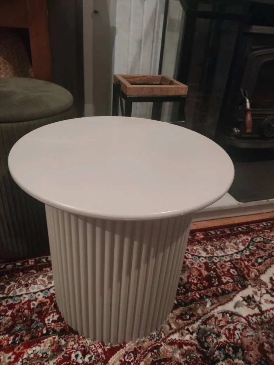 Side Table - Image 2