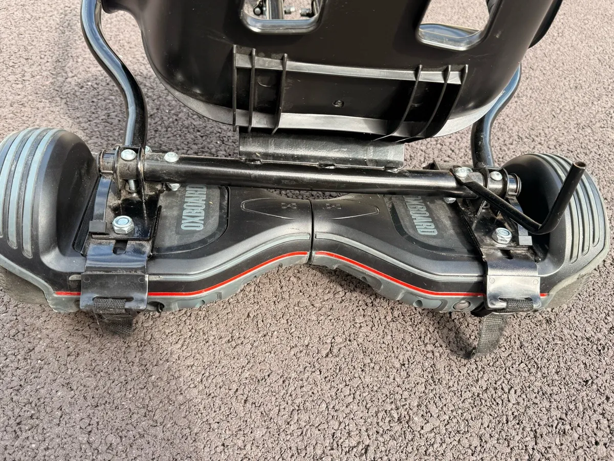Hoverboard with removable Kart - Image 2