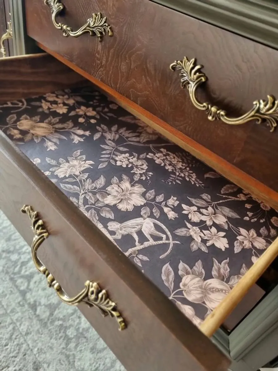 Chest of drawers - Image 3