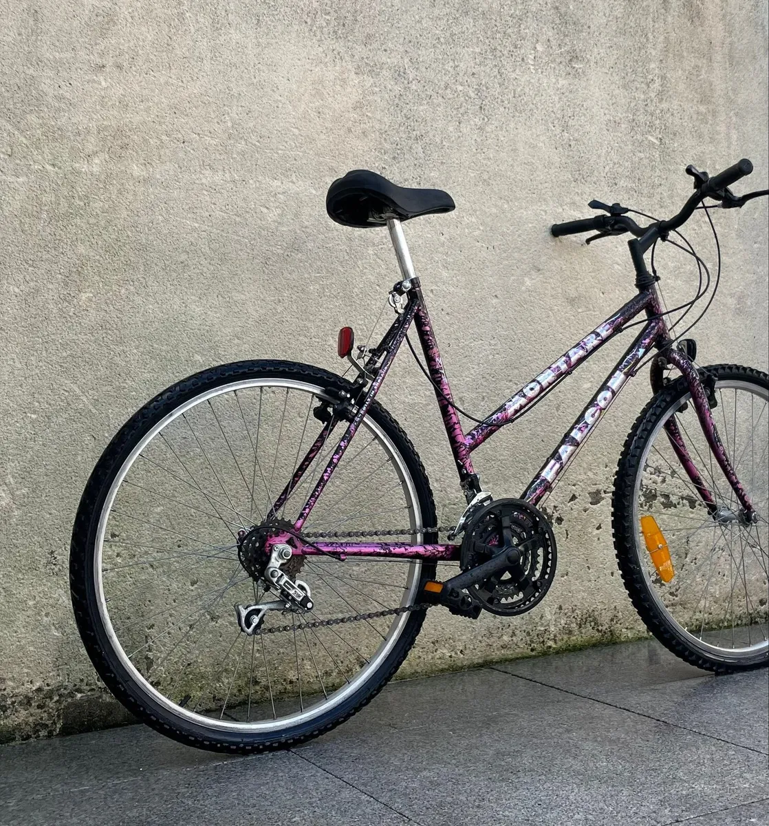 Bicycle size small ladies - Image 4