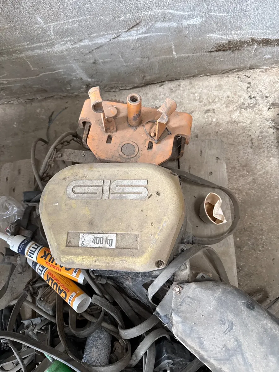 Electric lifting hoist - Image 1