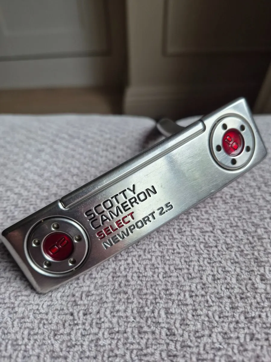 Scotty Cameron Select Newport 2.5 putter - Image 2