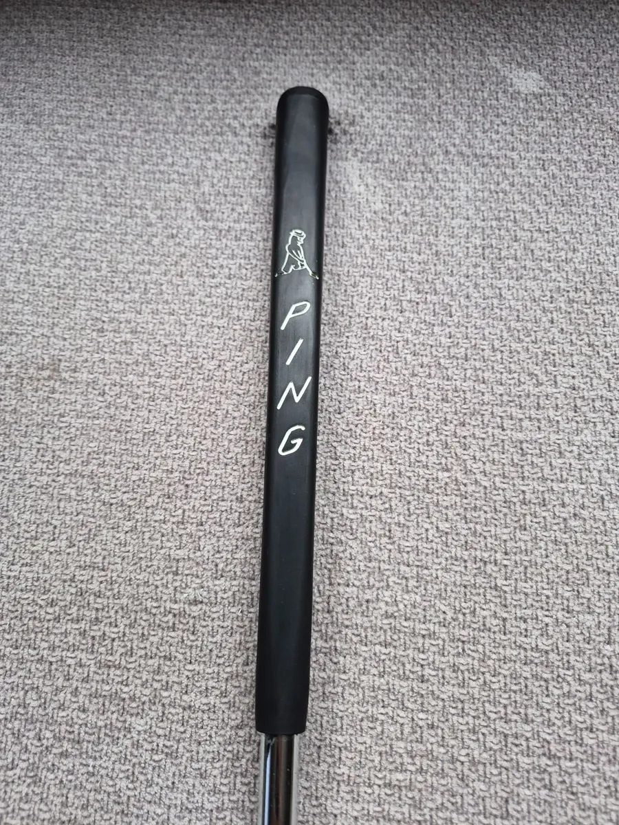 Scotty Cameron Select Newport 2.5 putter - Image 3