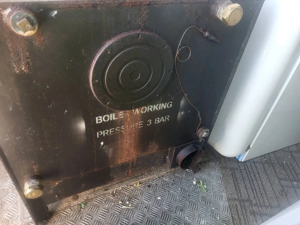 Stove - Image 3