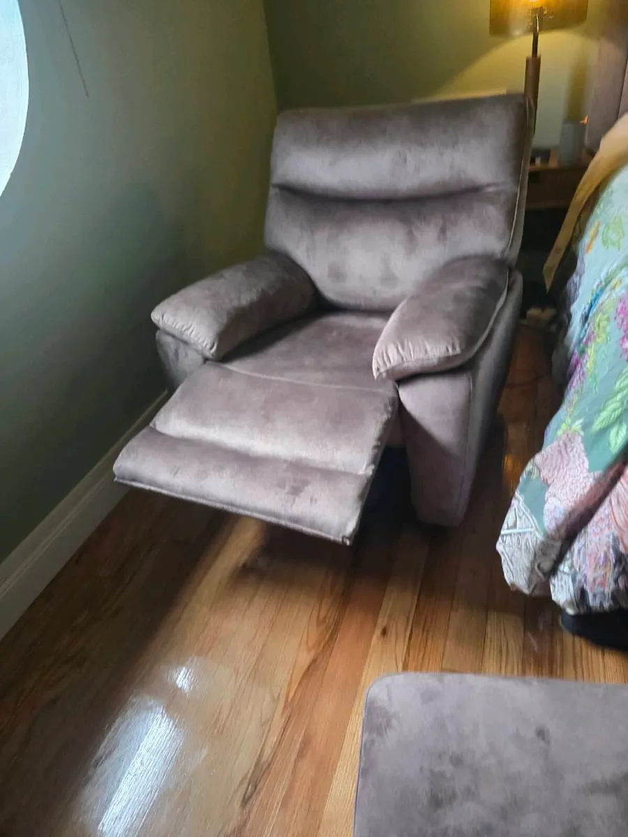 DFS Electric recliner and storage ottoman - Image 2