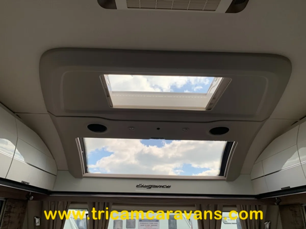 2025 Swift Elegance Grande 780/4 8', Island Bed - Image 2