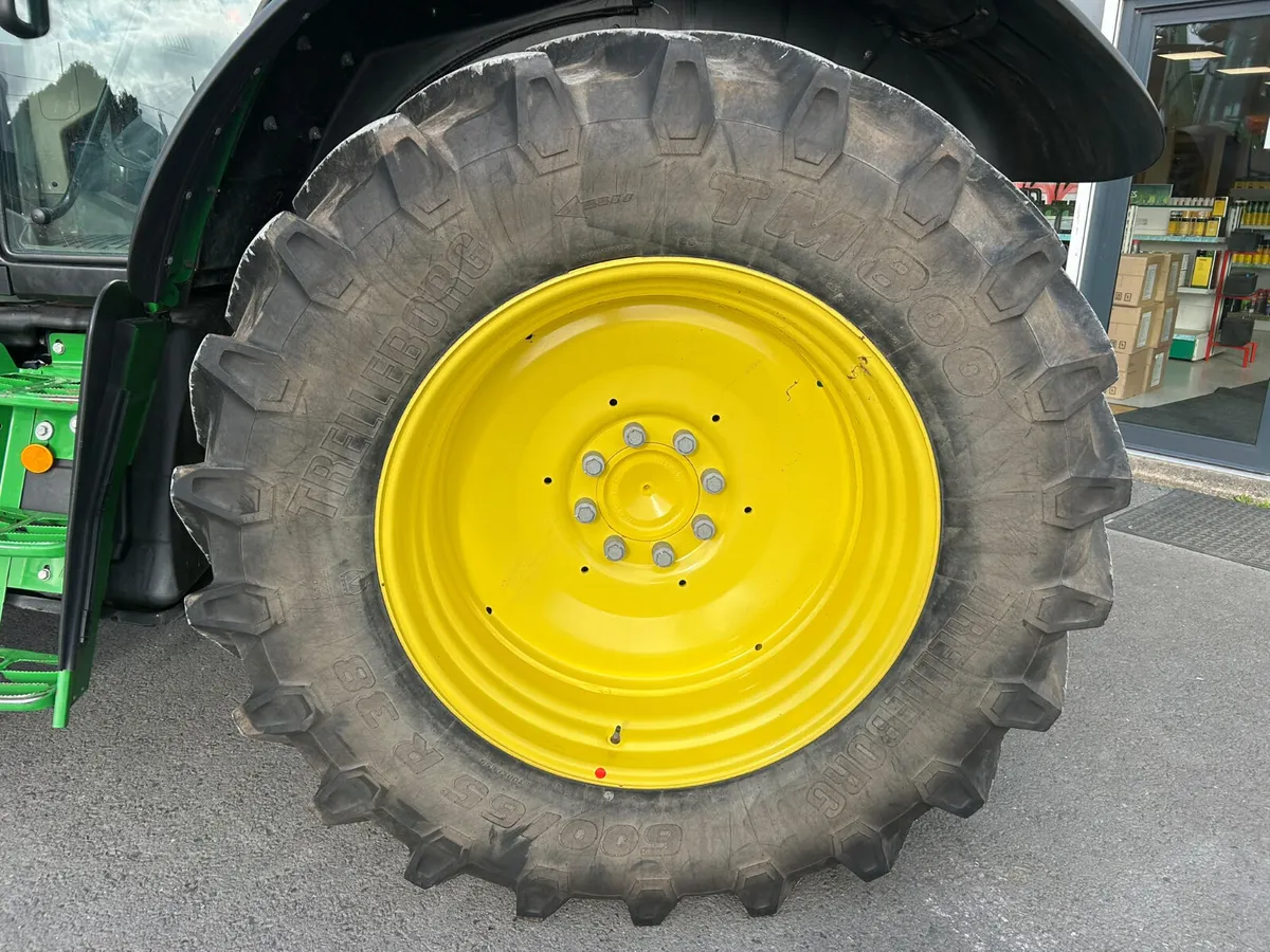 2023 JD 6130m + 623M Loader (No Vat) - Image 4