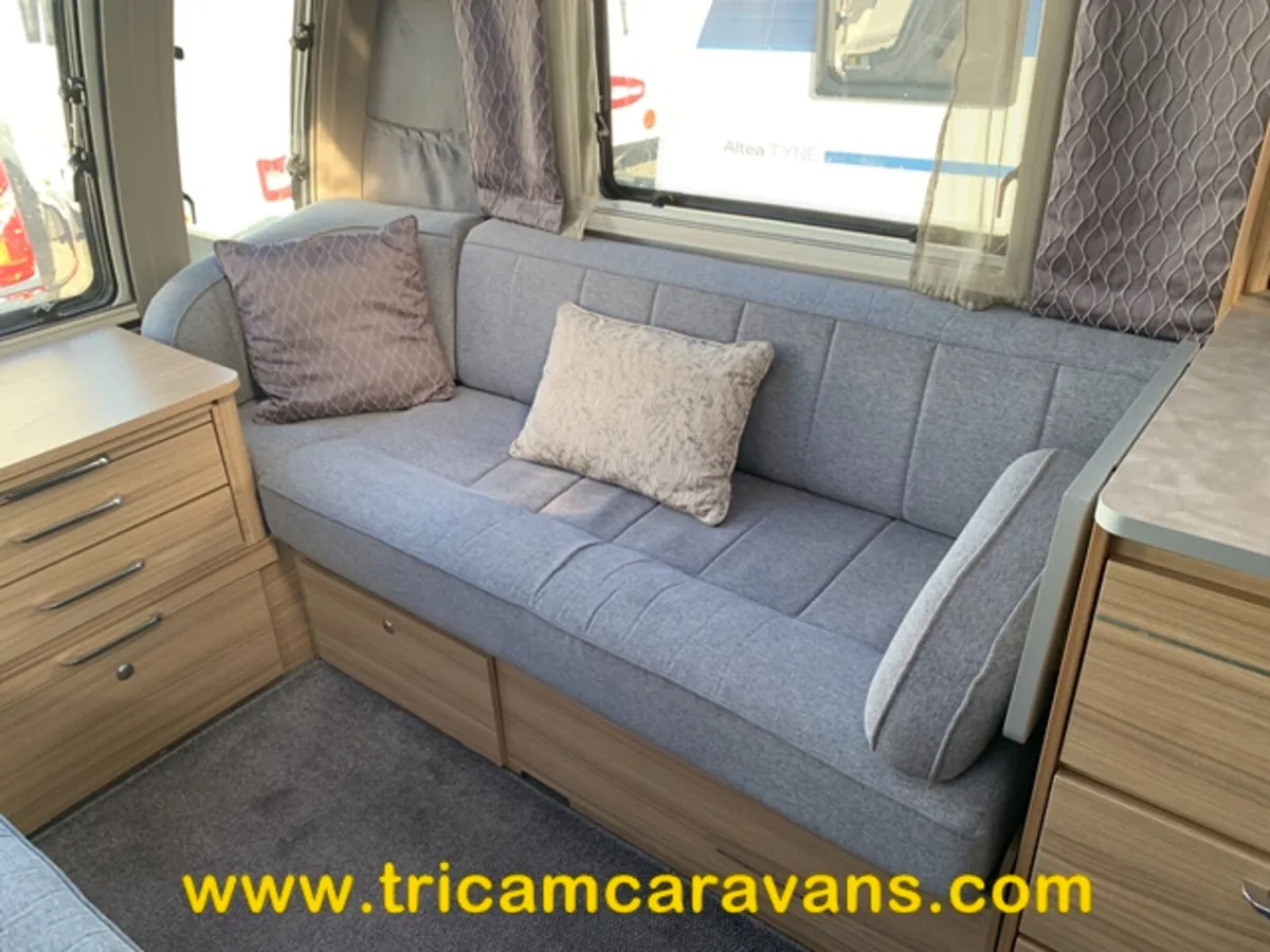 2022 Bailey Unicorn Cartagena Island Bed - Image 3