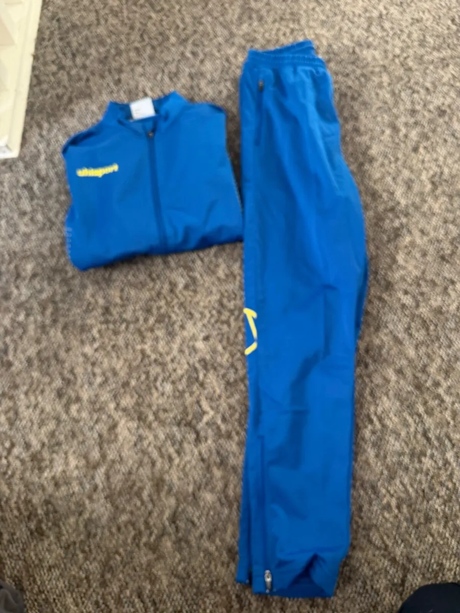 6x Boys tracksuit bundle 11-12 - Image 2