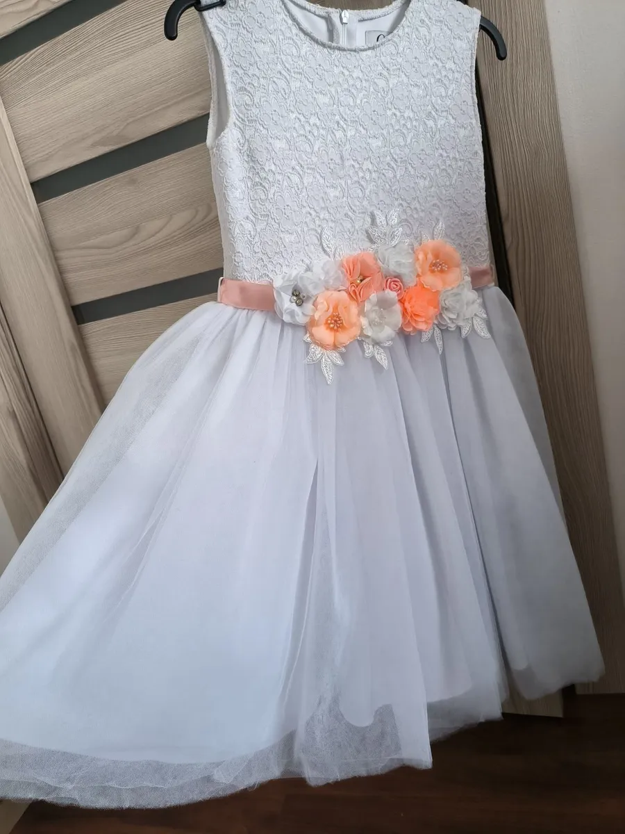 Communion dress - Image 4