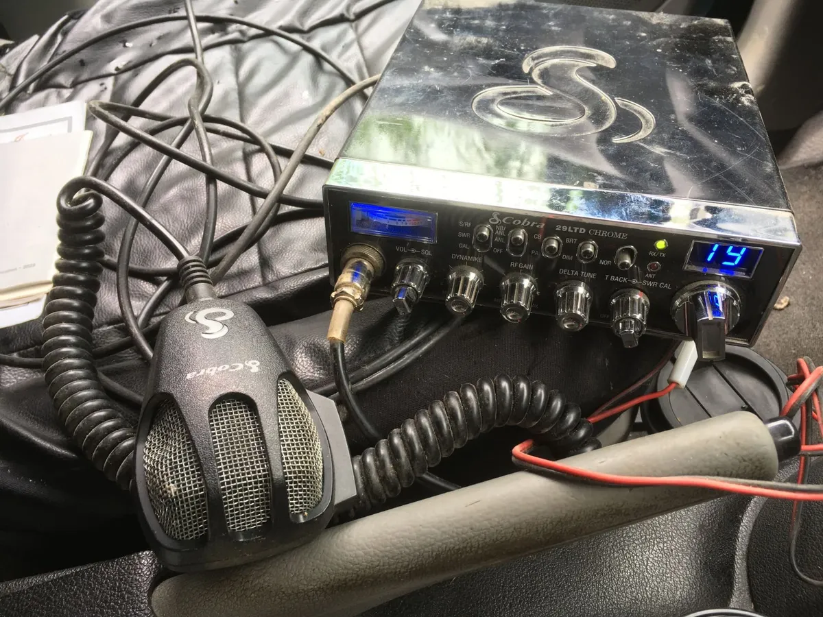 cb car radio.