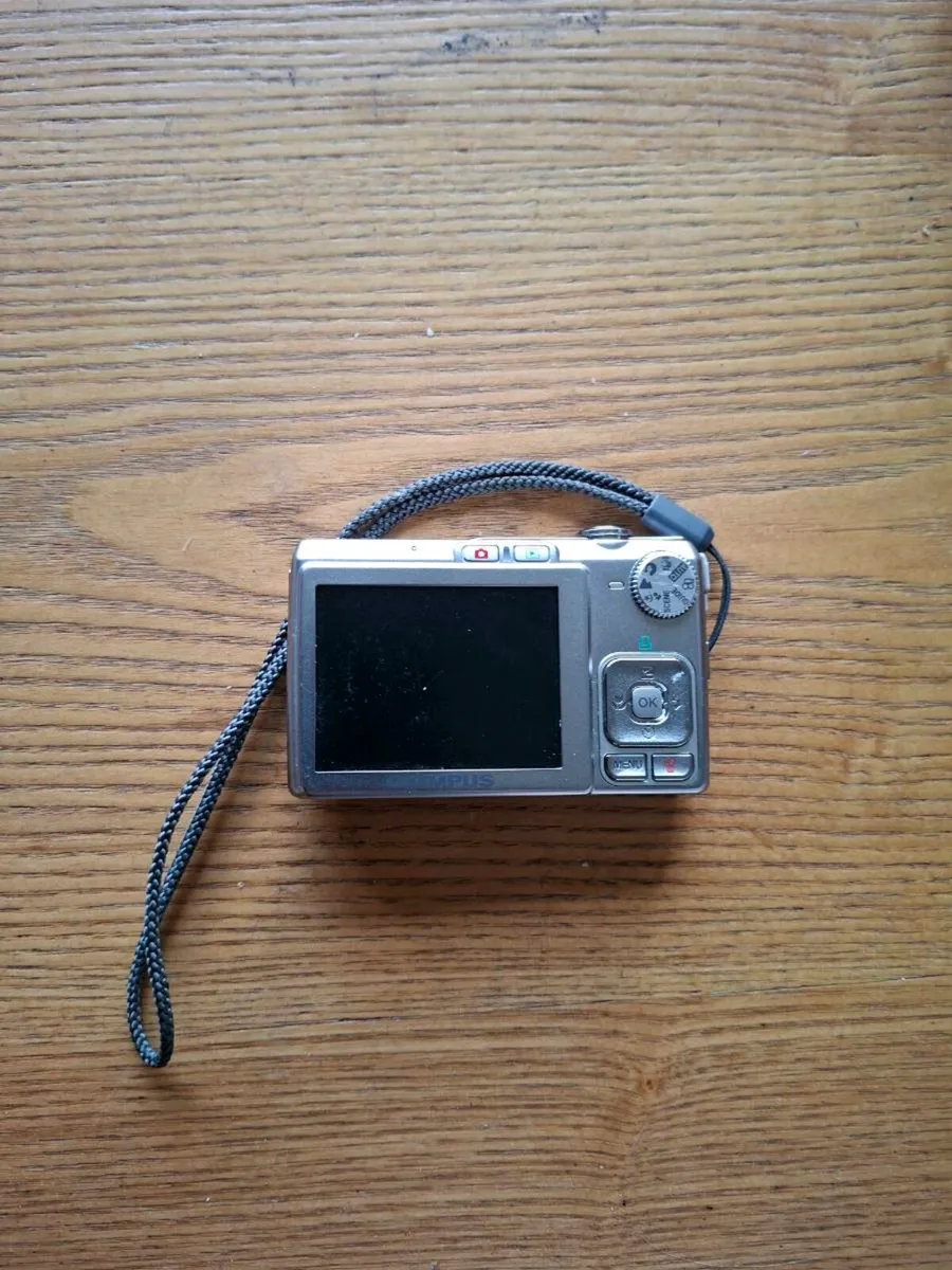 Digital Camera - Image 1