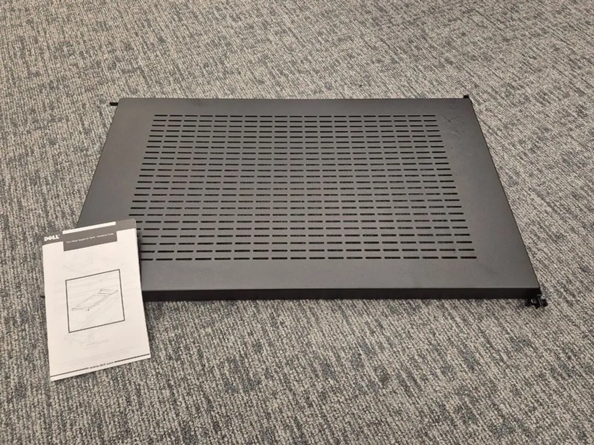 Dell server shelves - Image 1